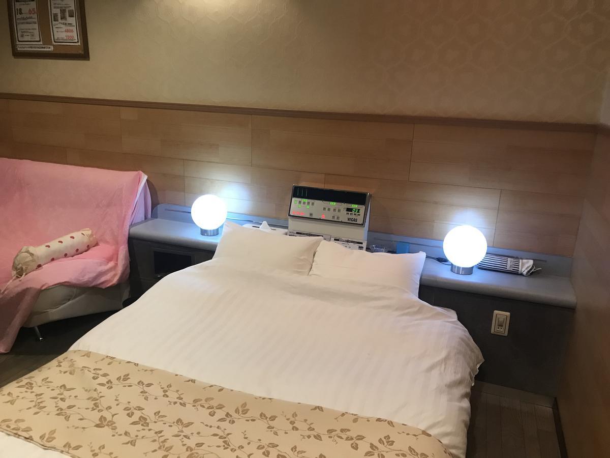 Hotel Vegas (Adults Only) Sapporo Eksteriør billede