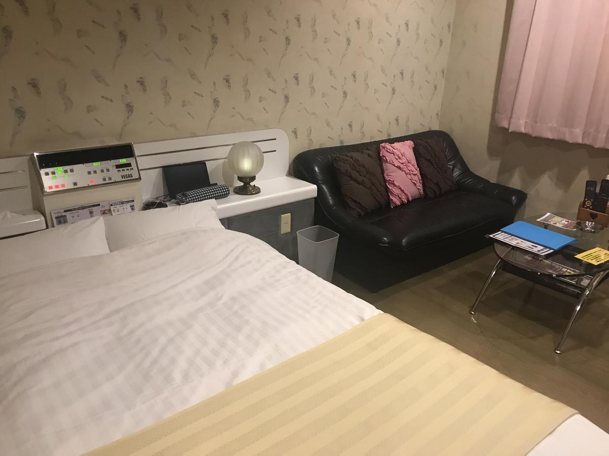Hotel Vegas (Adults Only) Sapporo Eksteriør billede